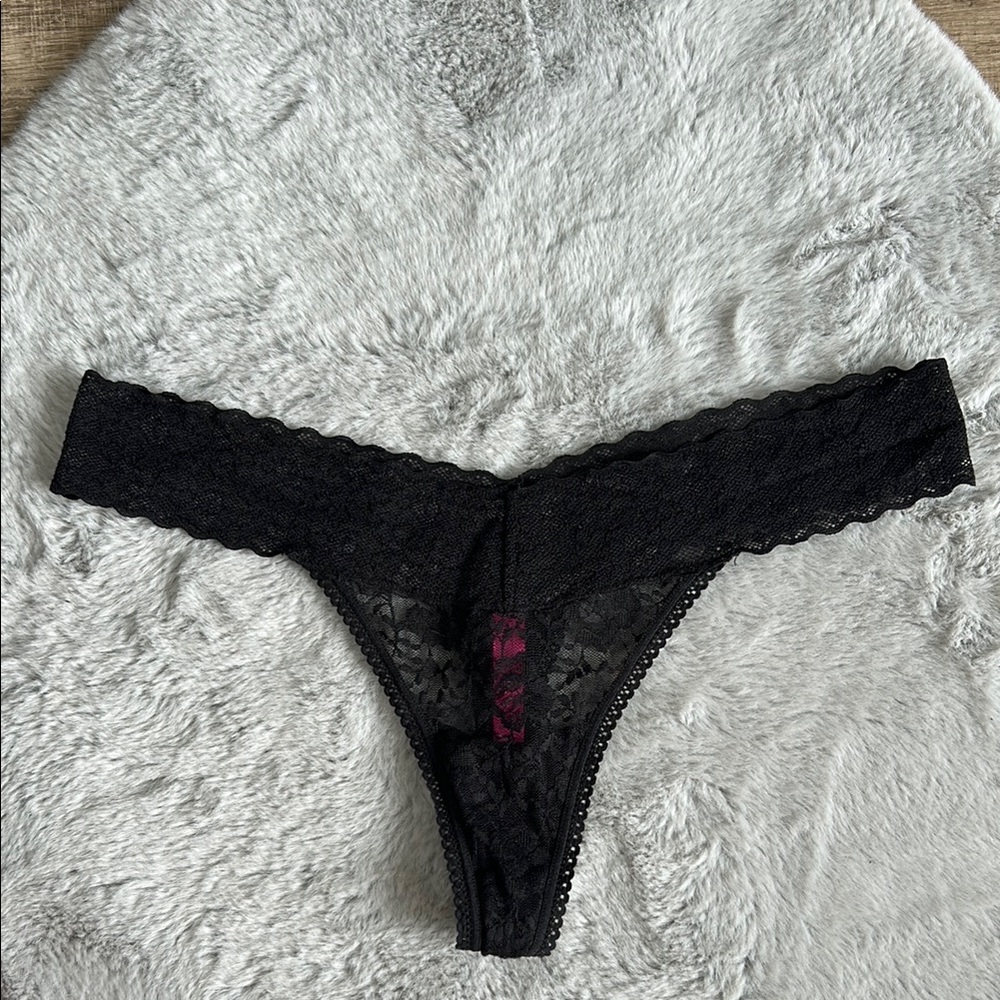 Betsey Johnson Lace Thong Panty L